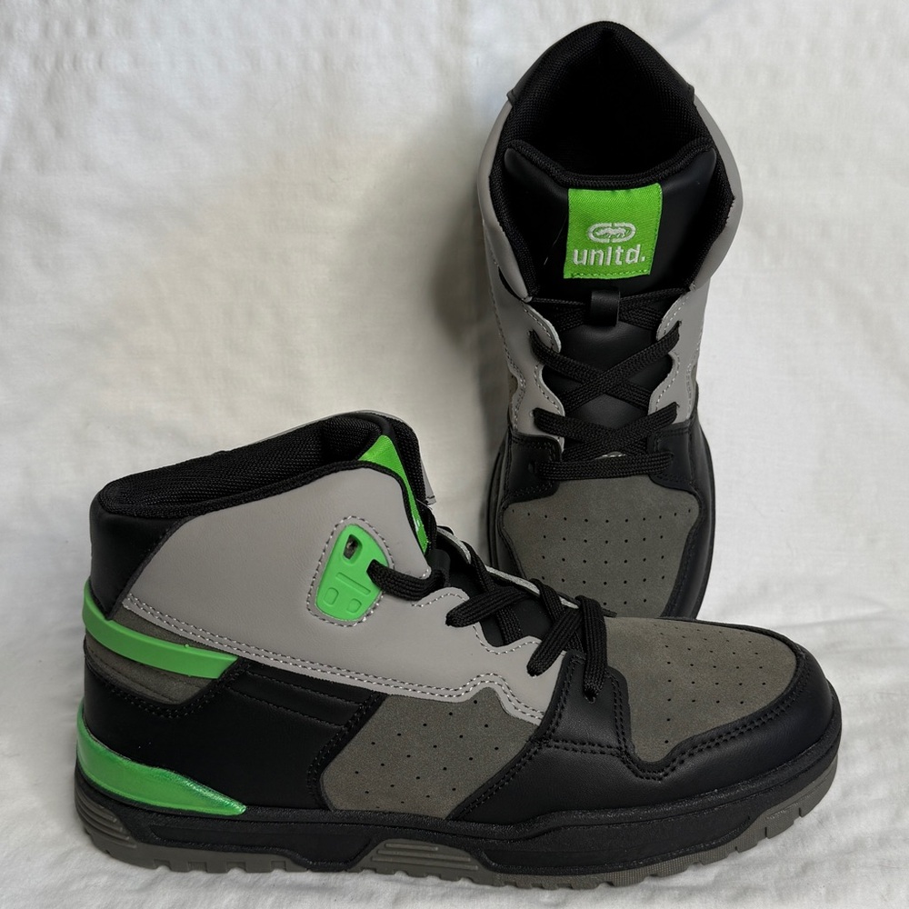 Ecko Unltd kids Gray & Green High-Top Sneakers Boys size 5 youth Skater Shoes